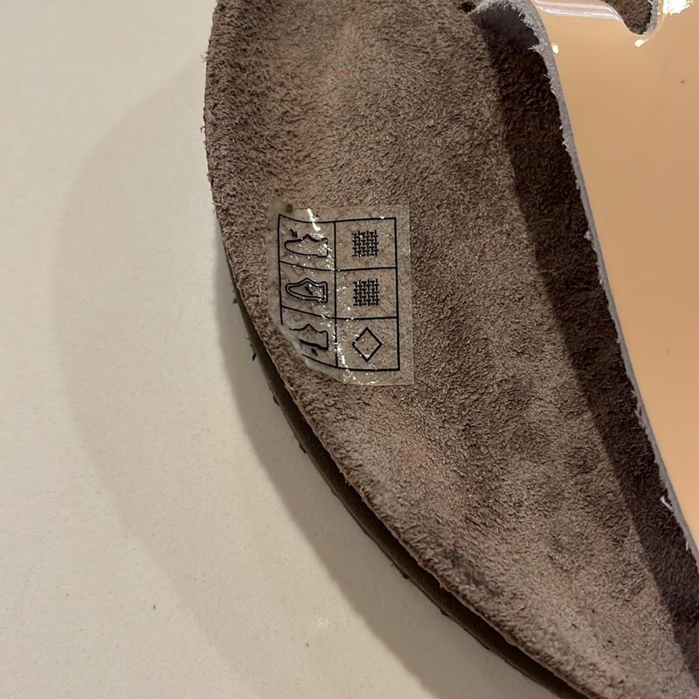 MEPHISTO HELEN Classics Sandals Tan/Beige patent with adjustable buckle - Picture 12 of 12
